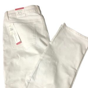 Talbots Flawless Five Pocket 12 L Long Straight Curvy Winter White Jeans NWT